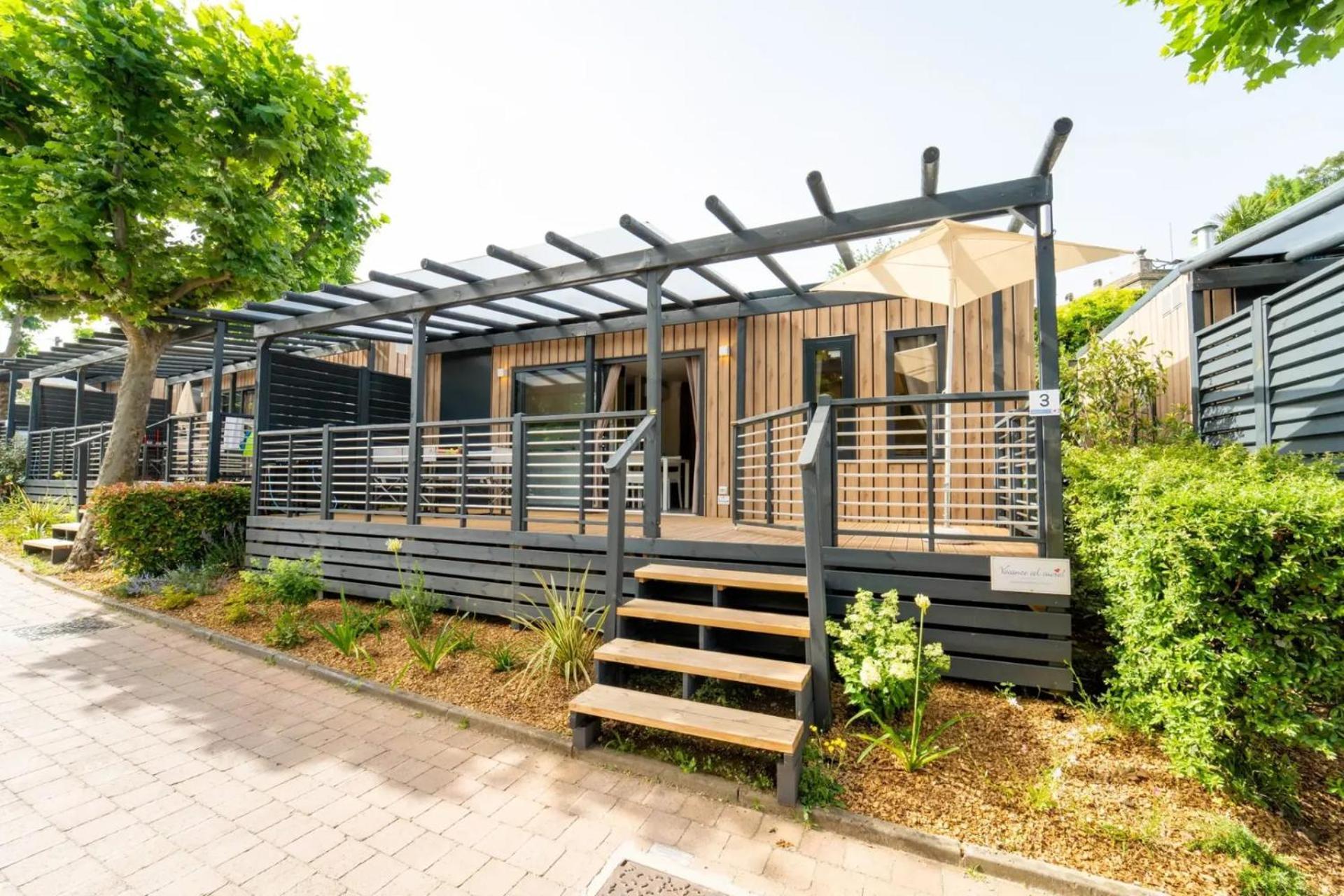 Weekend Glamping Resort San Felice del Benaco Zewnętrze zdjęcie