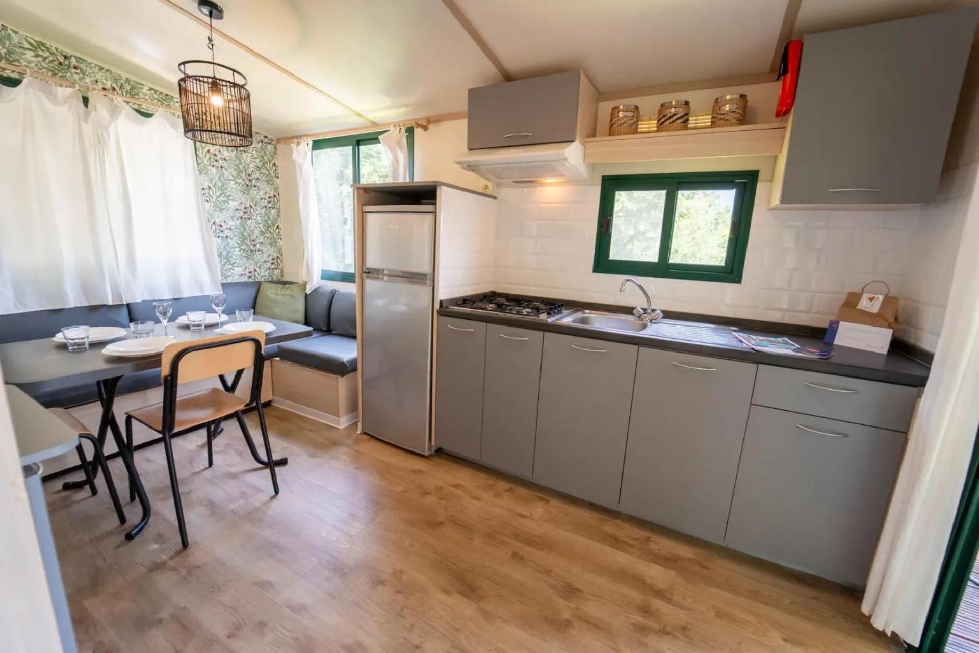 Weekend Glamping Resort San Felice del Benaco Zewnętrze zdjęcie